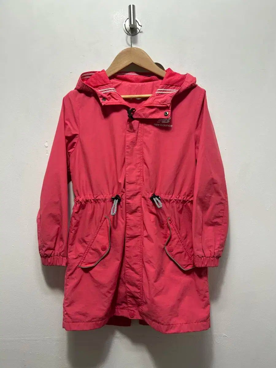 【新品・タグ付き】ニューバランス キッズ ウインドパーカー ジャンパー ニューバランス(new balance) ウインドブレーカー ジャケット ジュニア