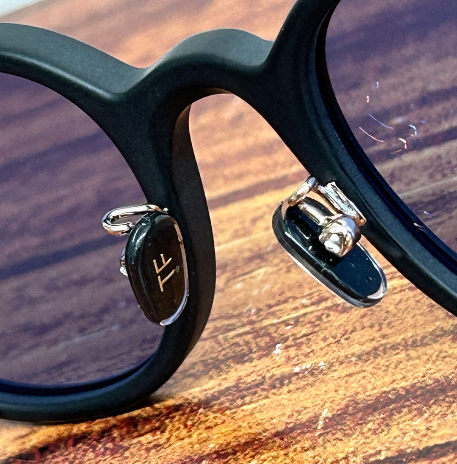 【極美品】TOMFORD トムフォード　サングラス　TF977-D 02V 送料無料】トムフォード TOM FORD TF977-D 02V サングラス 新品