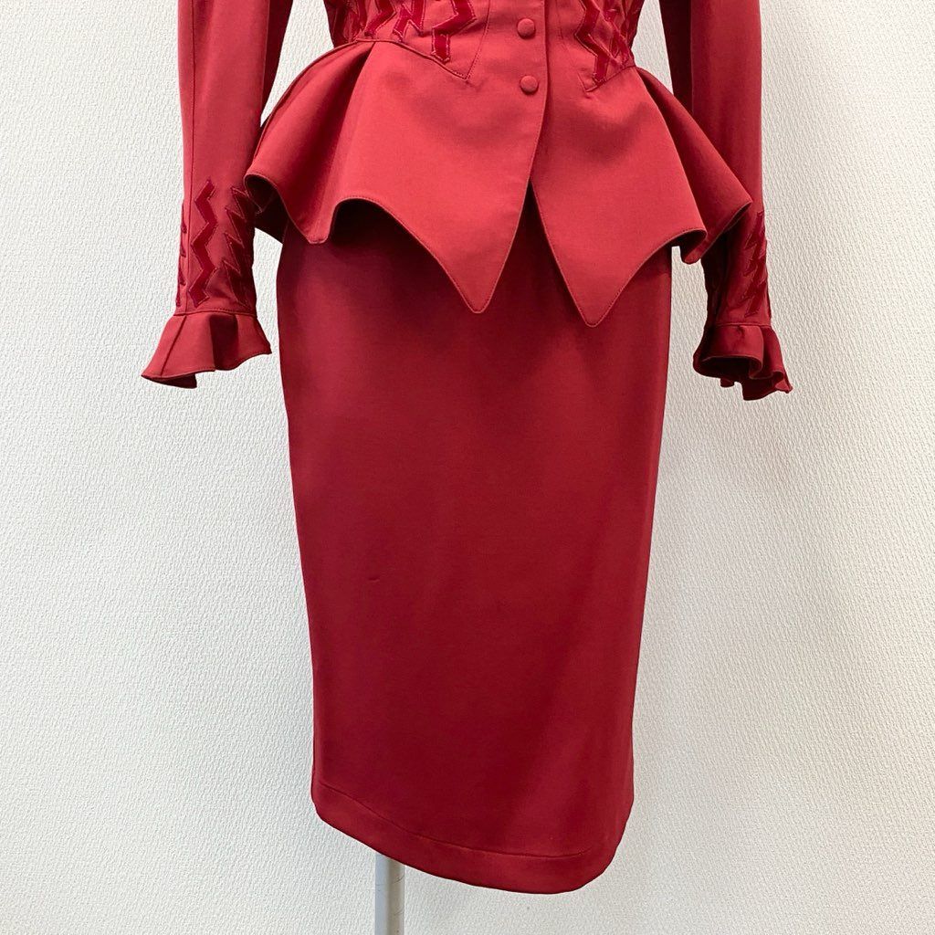 ティエリーミュグレー　セットアップ スカート　ジャケット　フォーマル　ピンク　M ティエリーミュグレー① グレー スカートセットアップ ジャケット付き