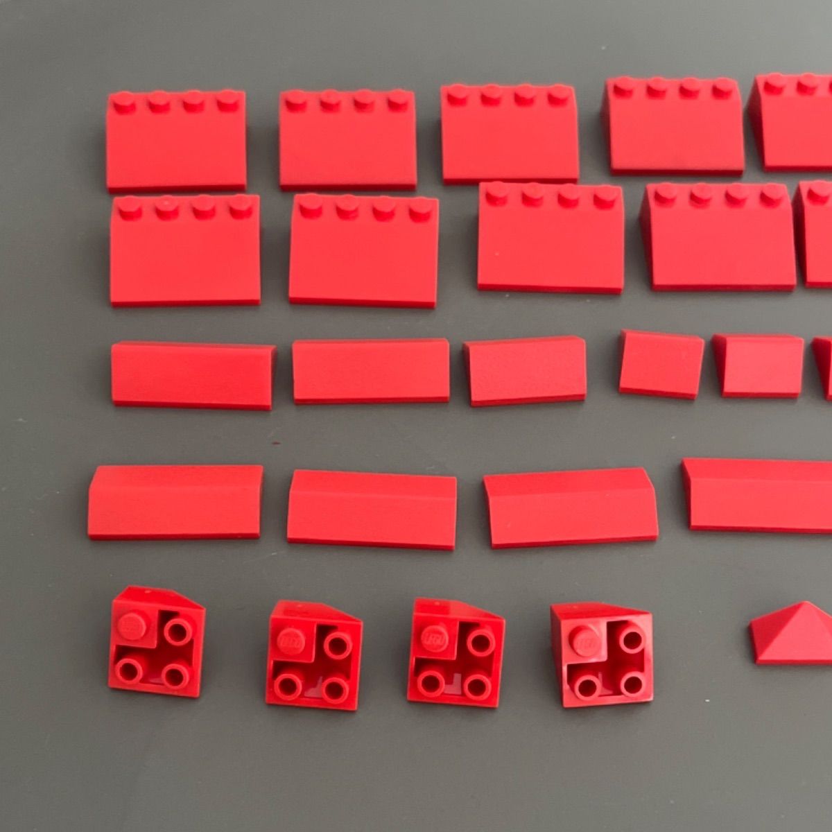 レゴ　約2.4kg まとめ売り　プレート　ブロック　スロープ　大量　B-3 レゴ 2×8スロープブロック 4個セット - メルカリ