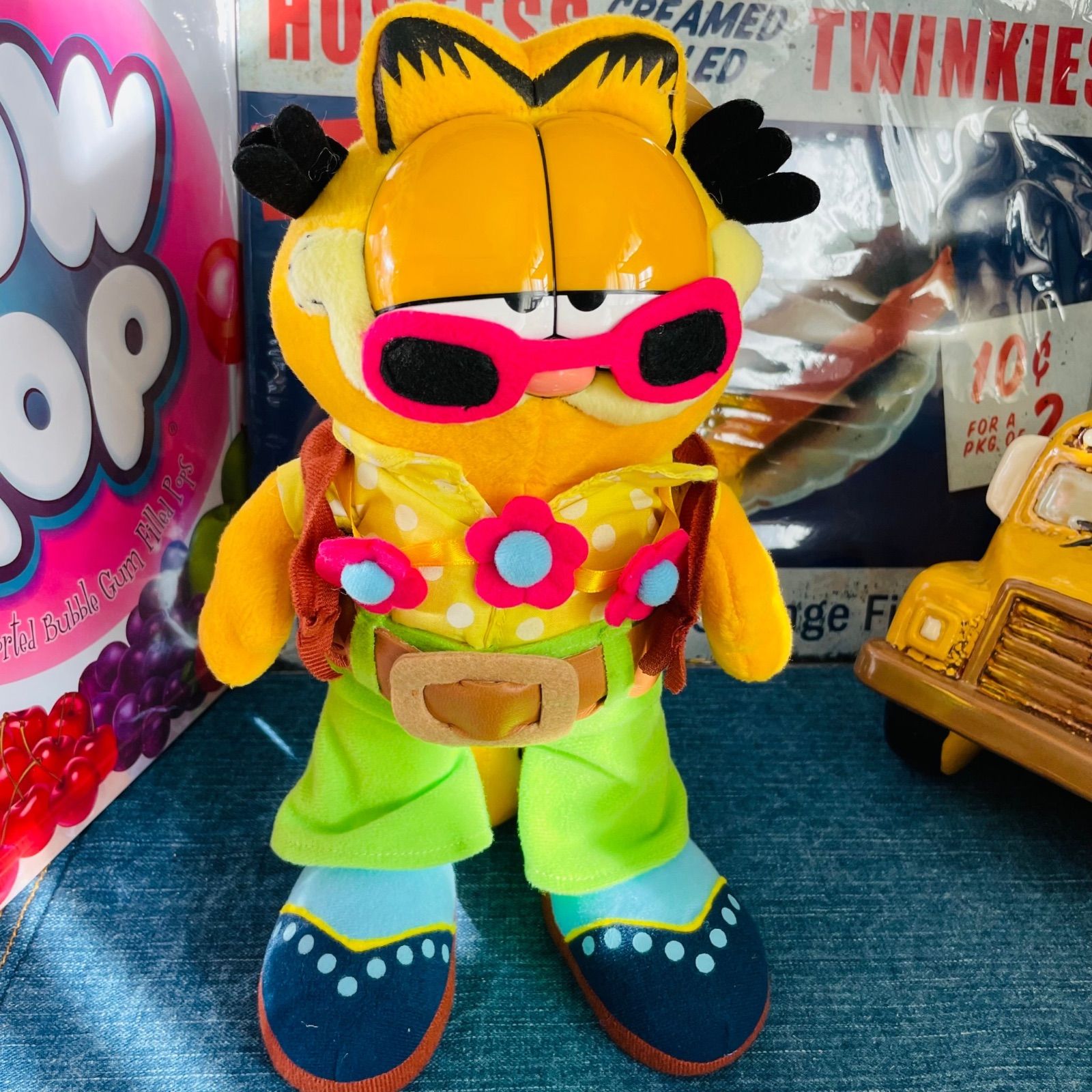 4058.ガーフィールド ぬいぐるみ サングラス付き 約30cm 4058.ガーフィールド ぬいぐるみ サングラス付き 約30cm - メルカリ
