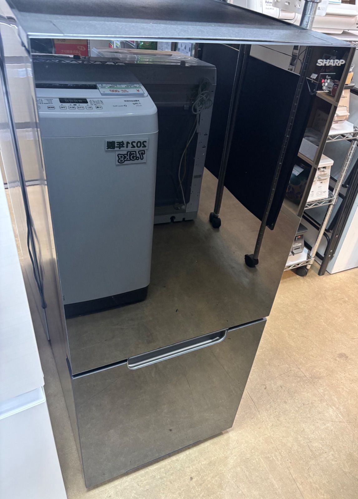 送料無料！ ◆SHARP 冷蔵庫 152L ブラックガラストップ プラズマクラスター搭載モデル SJ-GD15J-B 最高品質を待つ！