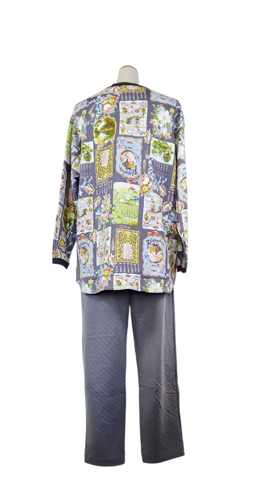 鴨居羊子パジャマ TUNIC 秋冬物 長袖 丸首トレーナーパジャマ キャットキルト カレンダー グレー色 43401 DECORATOM_COM_BR