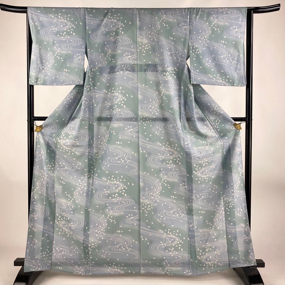 訪問着 美品 秀品 身丈167cm 裄丈67cm 正絹 訪問着 身丈167cm 裄丈67cm M 袷 丹下雄介 やまと 落款 葉柄 金糸 金彩