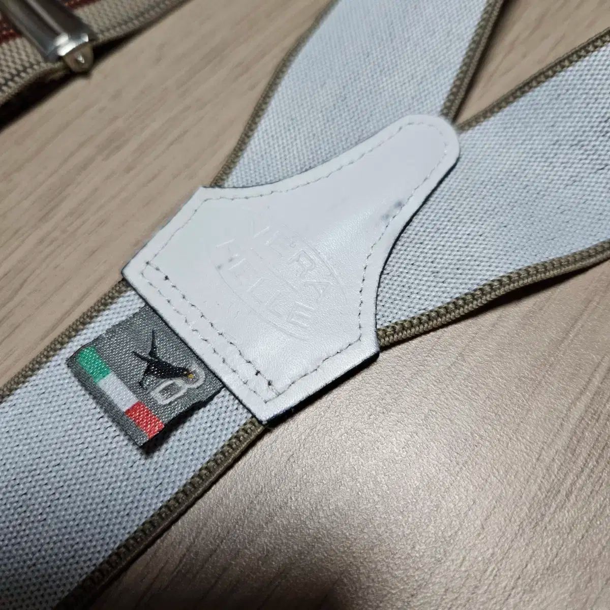 イタリア