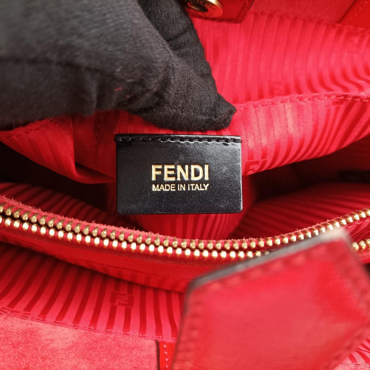 フェンディFendiトゥージュール