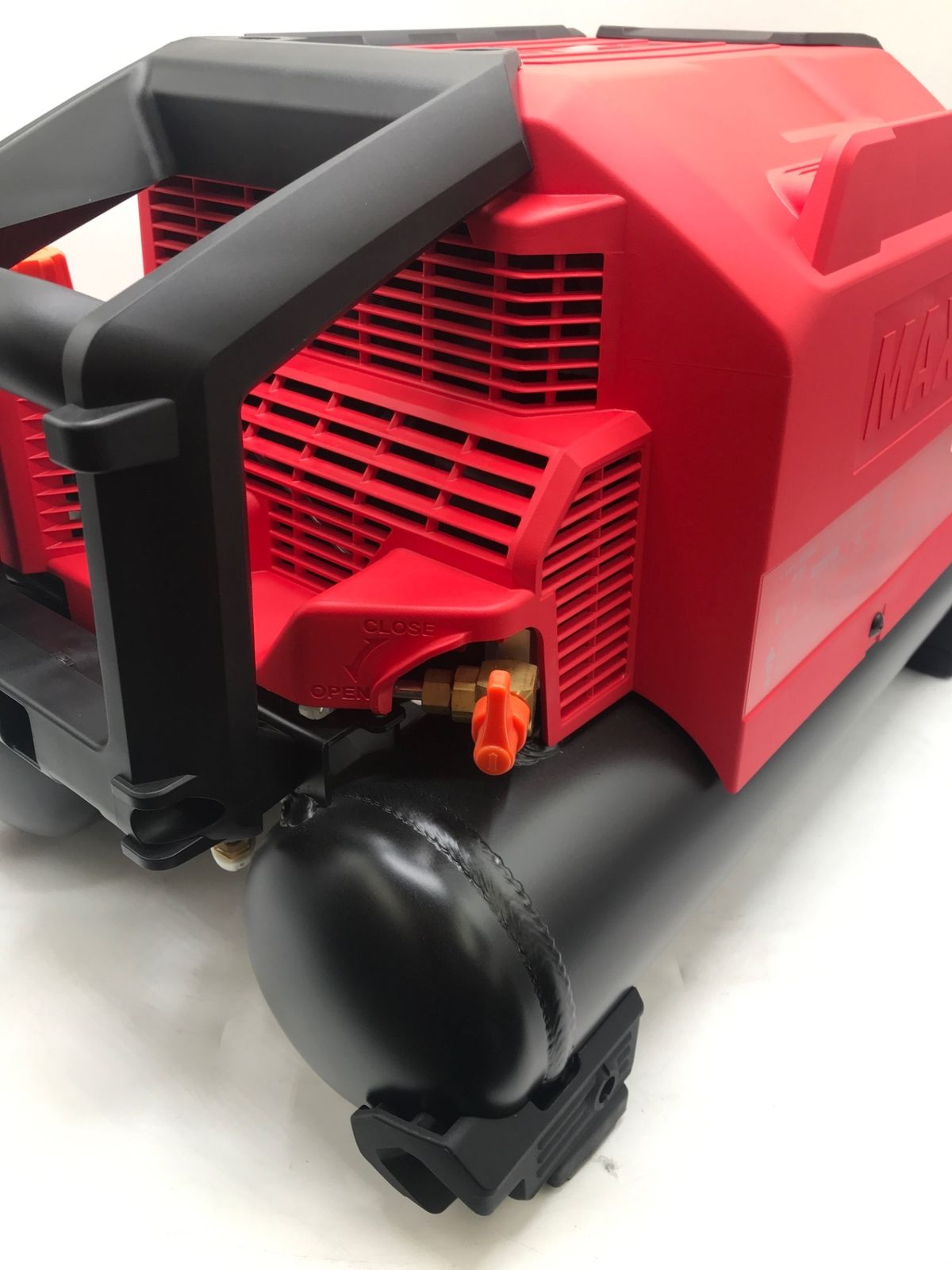 MAX マックス 高圧エアコンプレッサー AK-HH1310E レッド AK98475 ITR6J3J8KSH8 エコツール岡崎岩津店 M02 HRDEVELOPMENT_JP