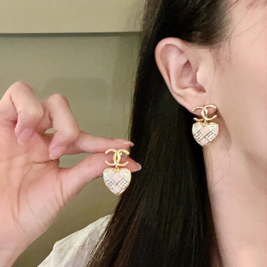 CHANEL ダブルCロゴ ピアス(片耳用) シャネル CHANEL ピアス ココマーク CCマーク ゴールド