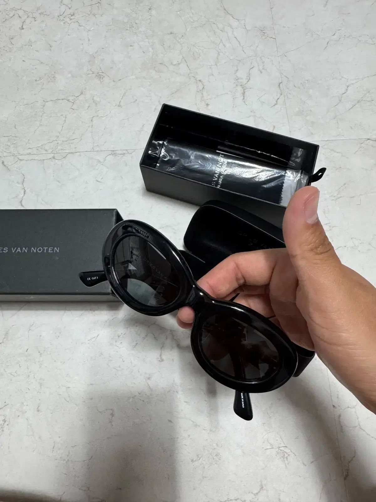 DRIES VAN NOTEN X LINDA FARROW サングラス DRIES VAN NOTEN LINDA