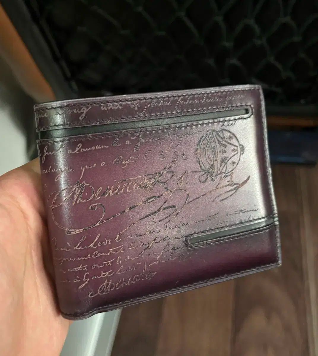 BERLUTI ベルルッティ マコレ スクリット 二つ折り財布