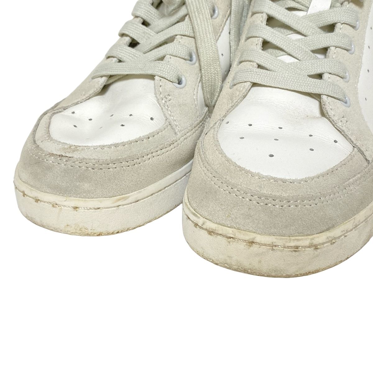 【極美品】A.P.C. アーペーセー スニーカー ホワイト サイズ24cm Plain｜UNISEXE / CHAUSSURES｜A.P.C. | アーペーセー日本公式