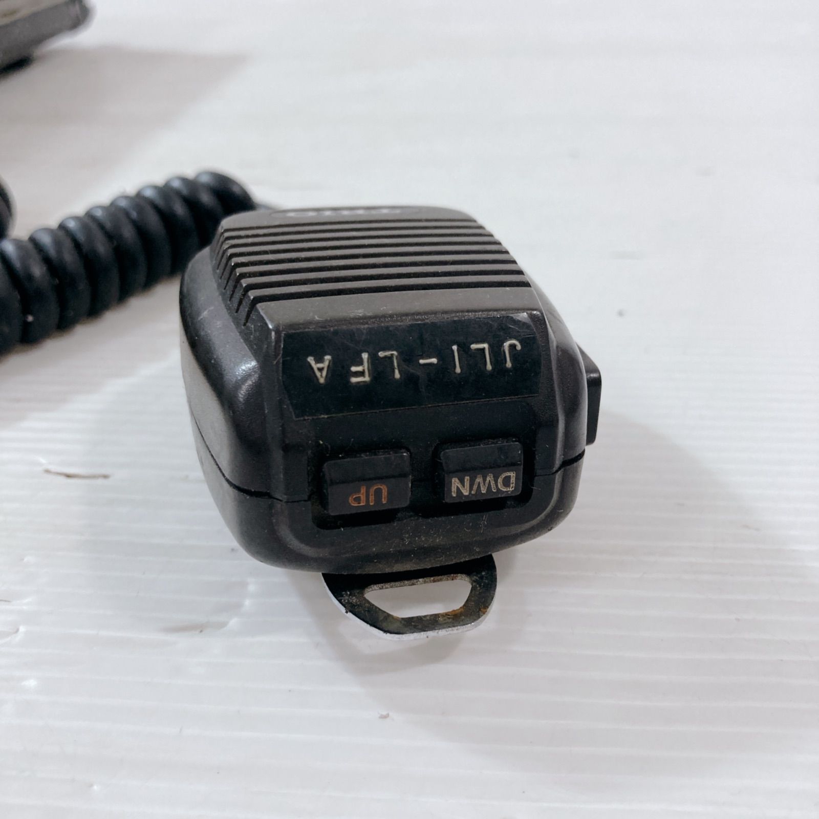 ジャンク品 TRIO 2ALL MODE TRANSCEIVER TR-900 JG1-ZHN 無線機 レトロ