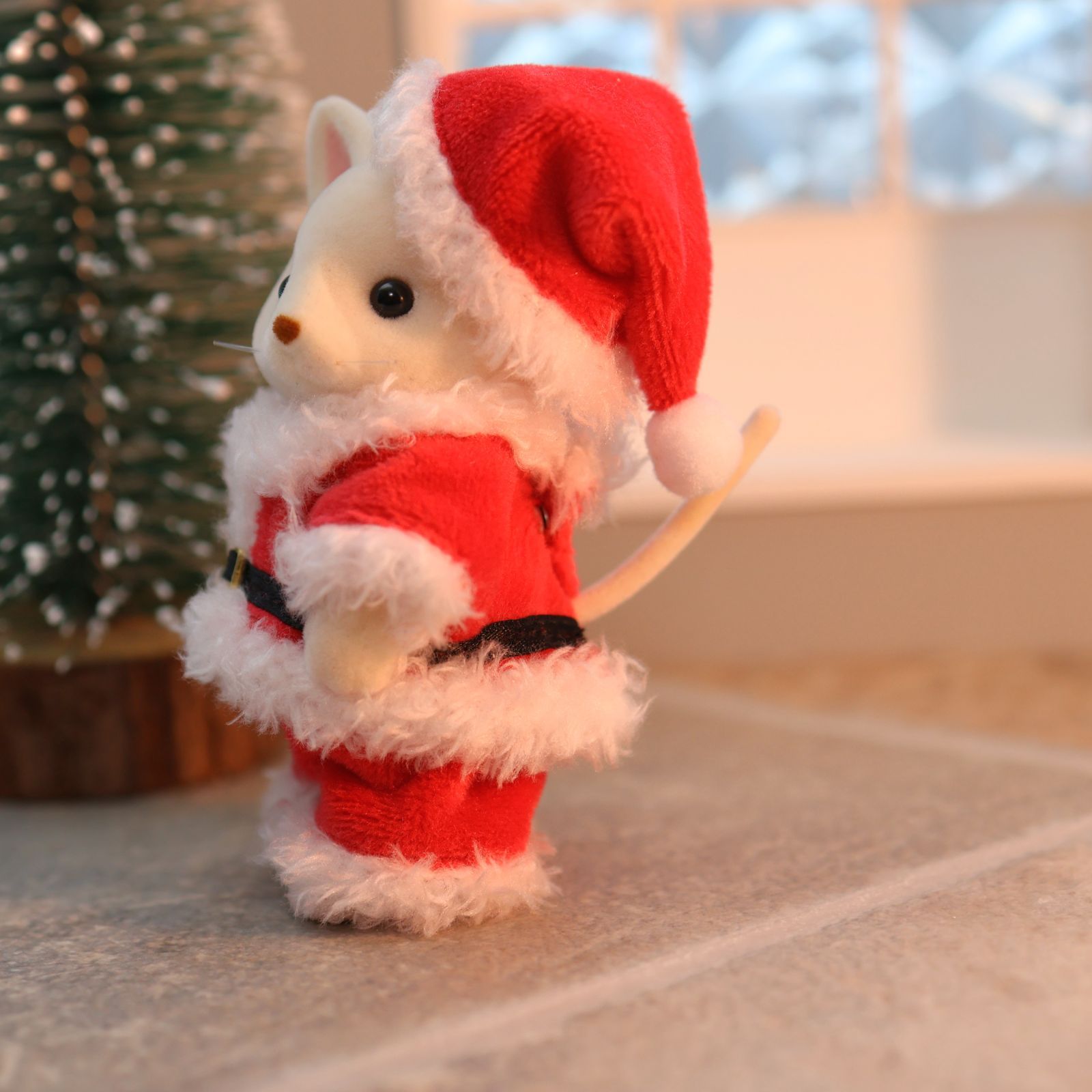 シルバニアファミリー大人サイズ☆サンタクロースに変身‼️(2)