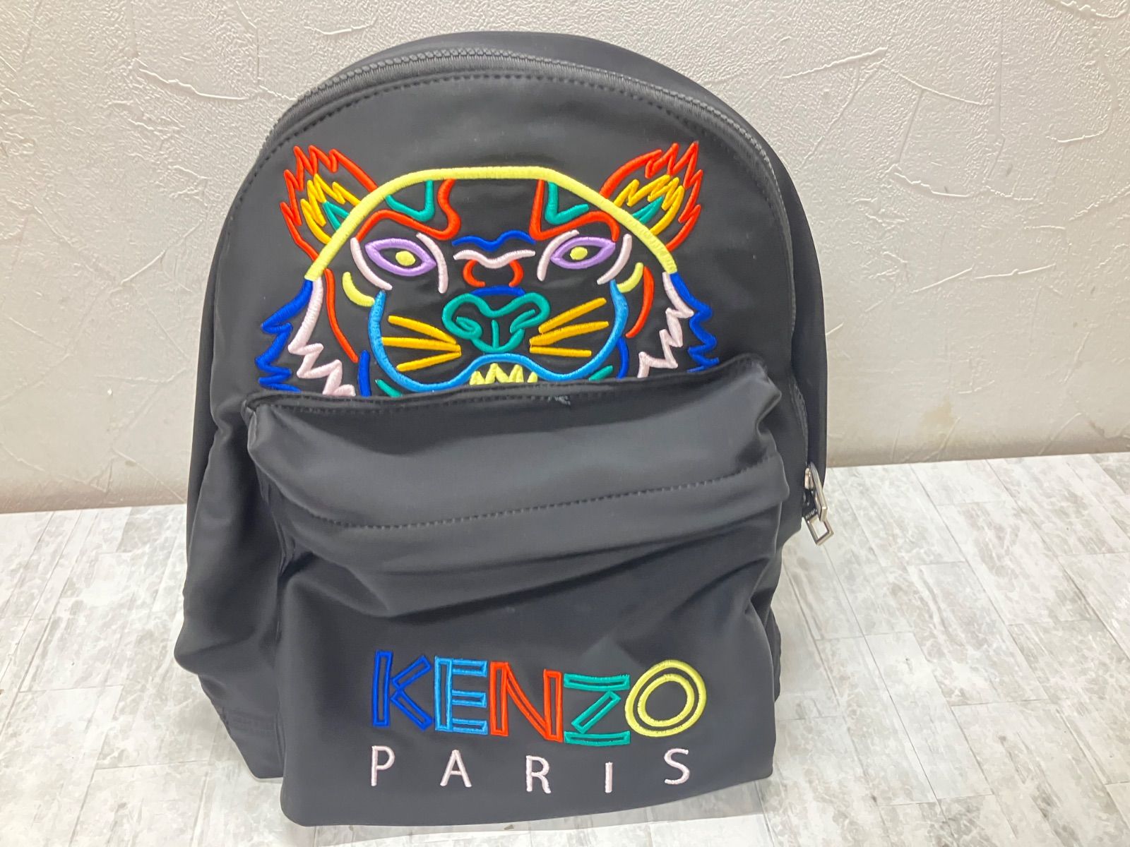 KENZO トラ刺繍 黒リュック KENZO トラ刺繍 黒リュック - メルカリ