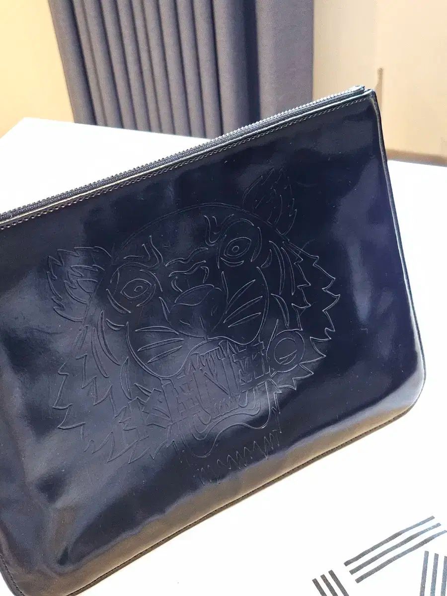 KENZO ケンゾー タイガー クラッチバッグ
