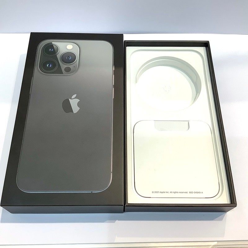 Apple - iPhone13Pro 128GB Apple アイフォン A2636 本体 箱有 IMEI〇(KDDI) バッテリー最大90%カラー グラファイト 箱 シムピン付き　【中古】KB-8481 iPhone13Pro 128GB Apple アイフォン A2636 本体 箱有 IMEI〇