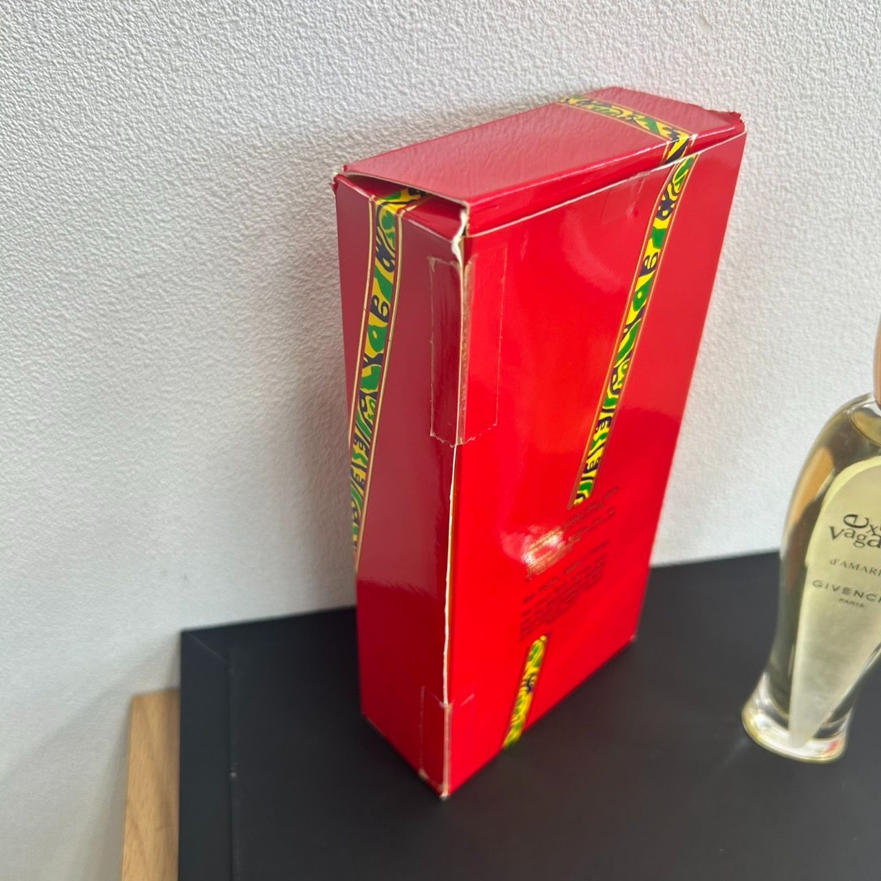 残量9割以上】 ジバンシー アマリージュ エクストラバカンス 香水 50ml