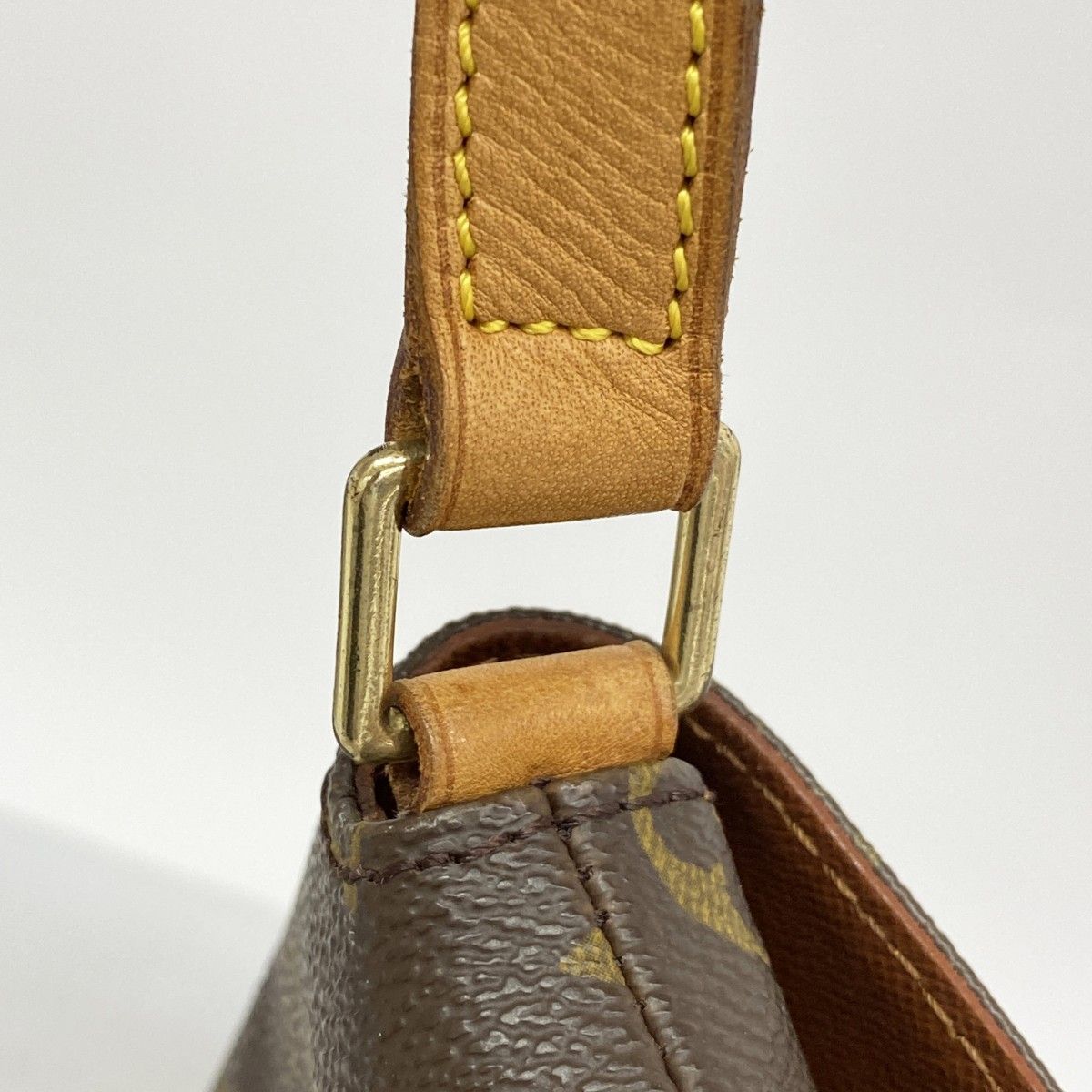 ルイヴィトン (モノグラム　ミュゼットタンゴ ショートストラップ)美品 ルイヴィトン モノグラム ミュゼット・タンゴ ショート