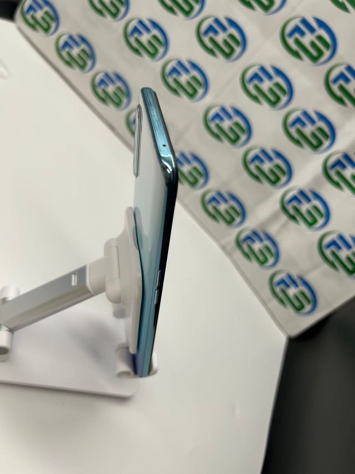 OPPO Reno3 A A002OP ホワイト ワイモバイル版 SIMフリー OPPO Reno3A