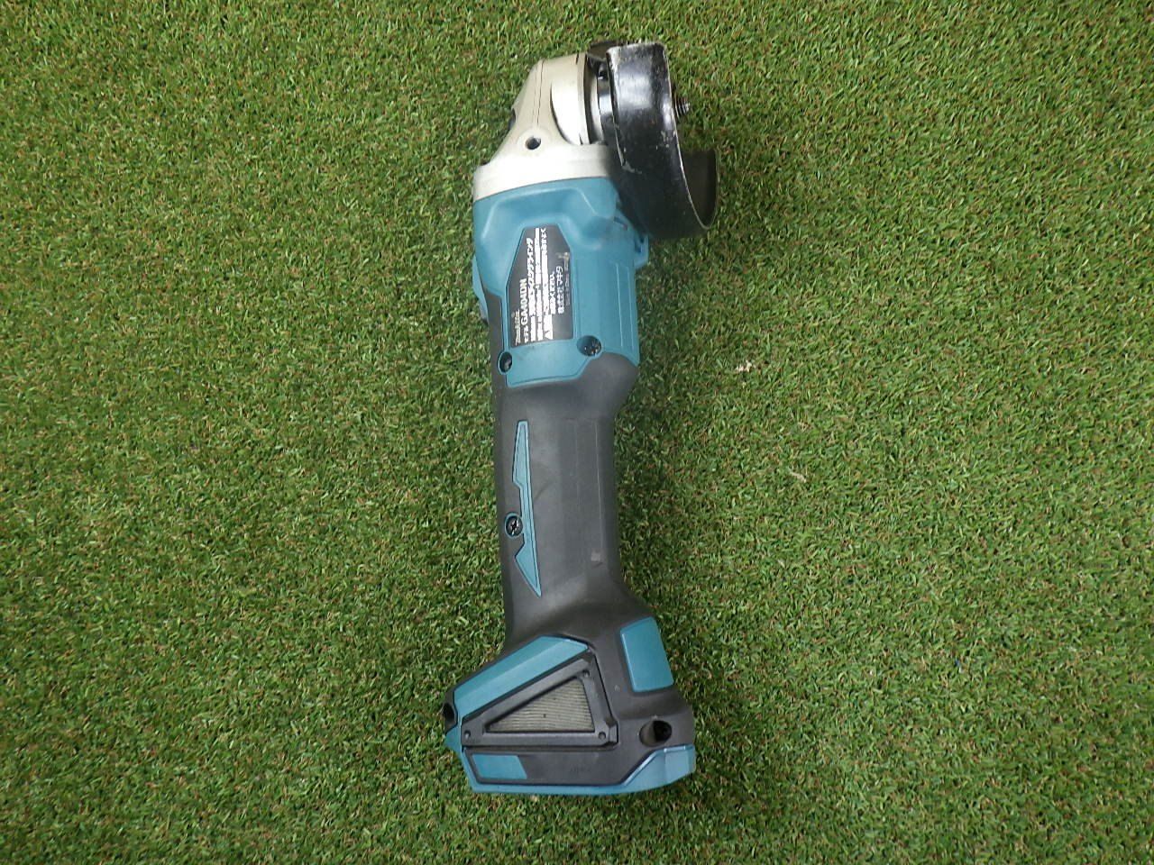 ディスクグラインダー 18V