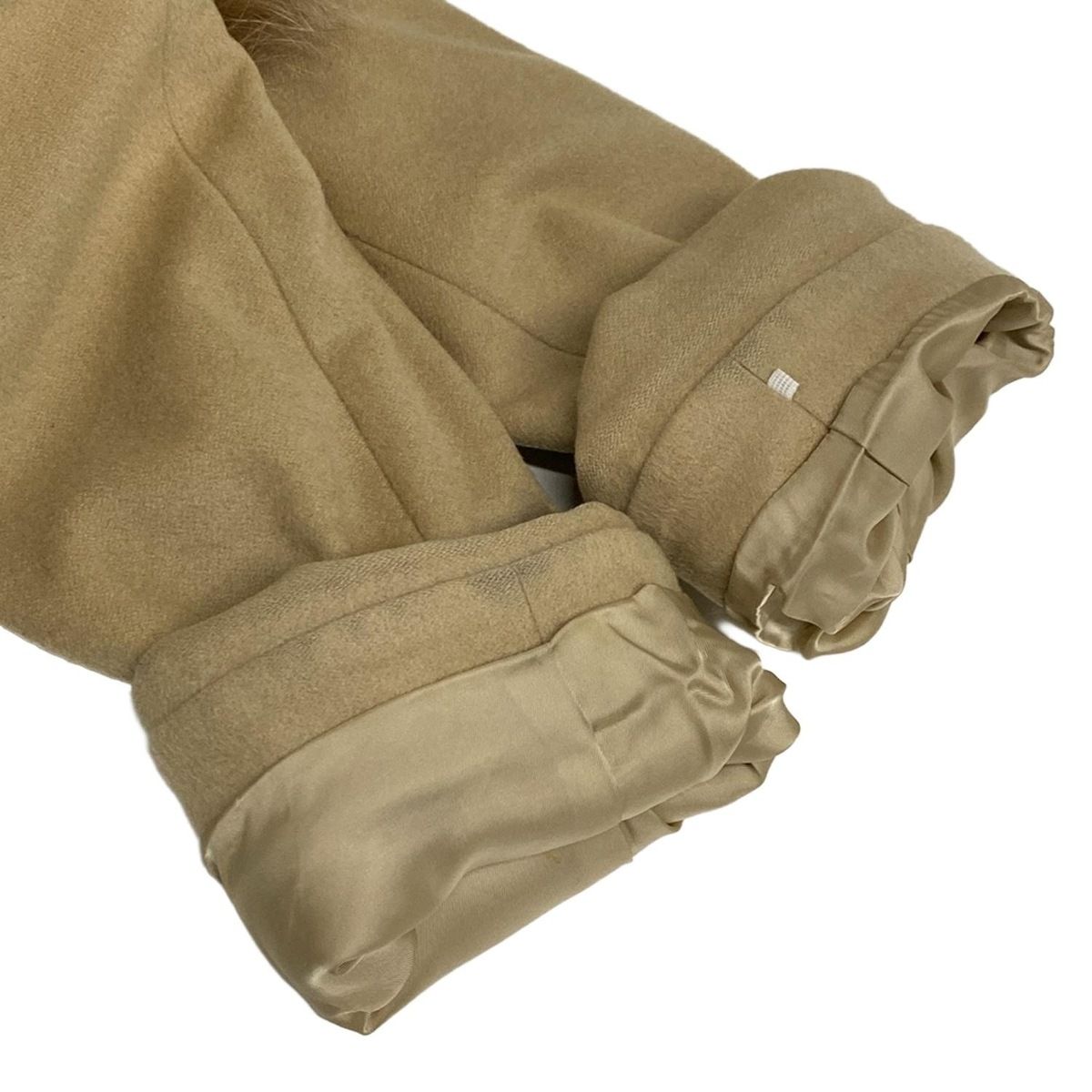 ベージュ×ブラウン 長袖