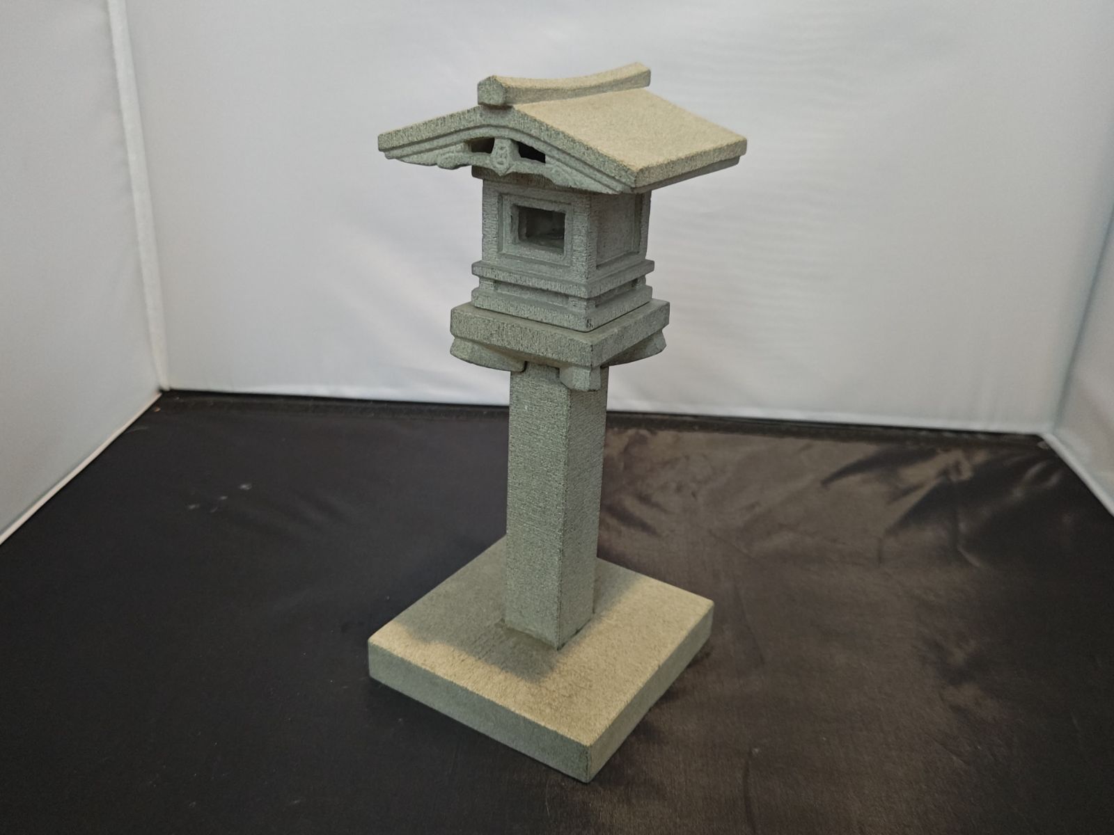 ミニ灯籠