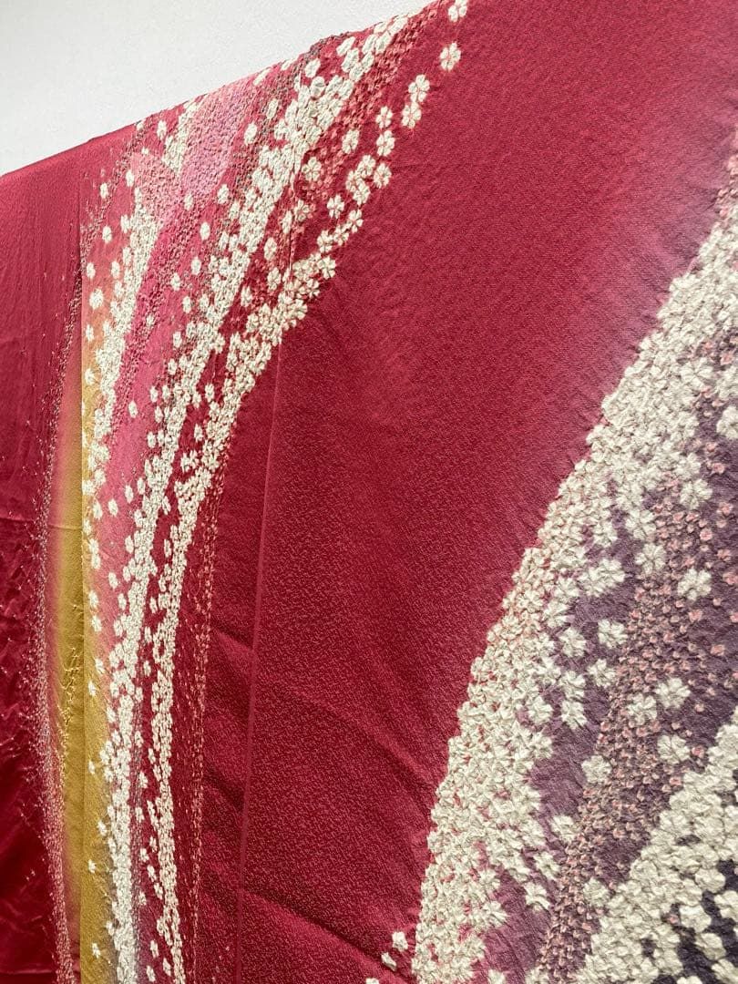 振袖 仮絵羽 滝泰 ふりおぼろ 相良刺繍 正絹 未仕立て品 八掛付き