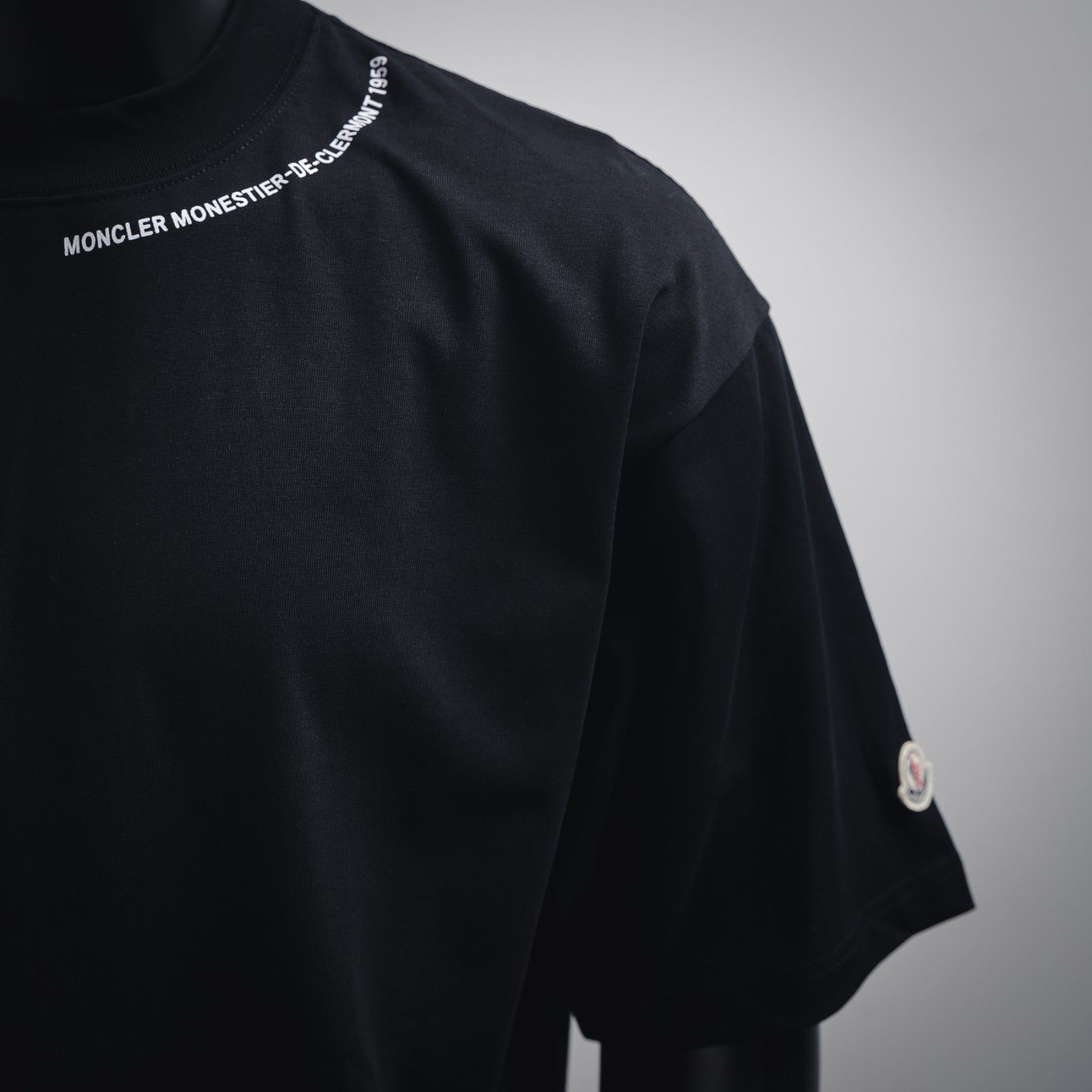 ♪特別価格♪Moncler 25ss LOGO T-SHIRT 各色 今日特価】Moncler / モンクレール 25SS ロゴプリント半袖 T