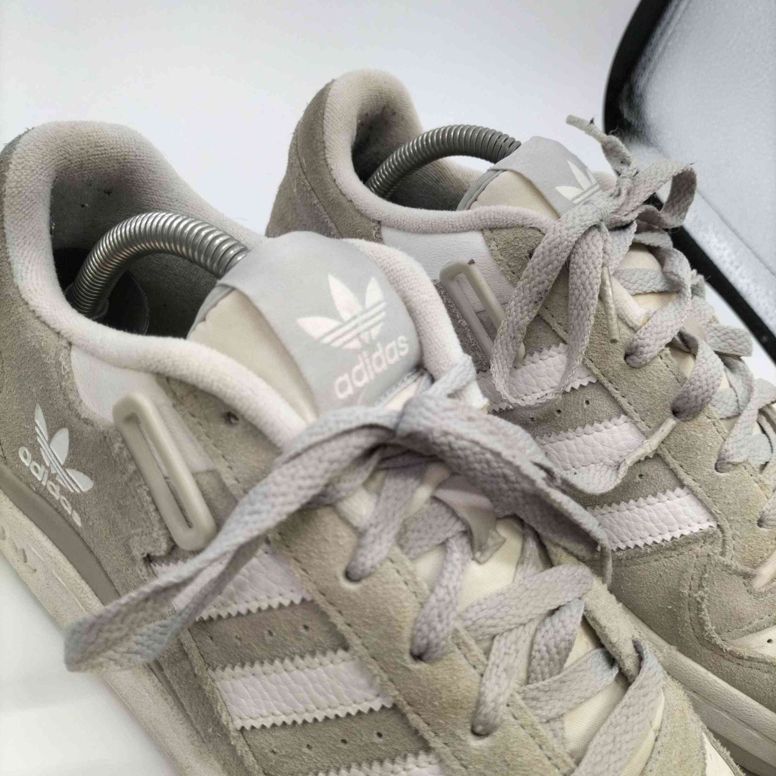 アディダスオリジナルス adidas Originals FORUM LOW  CLOUD WHITE GREY TWO メンズ UK：8 