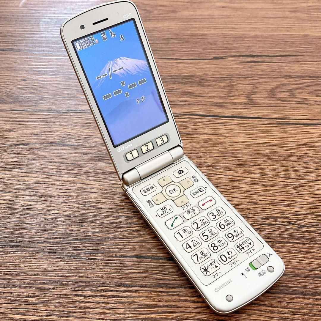 au かんたんケータイ K010 携帯電話 ガラケー ゴールド 初期化済み