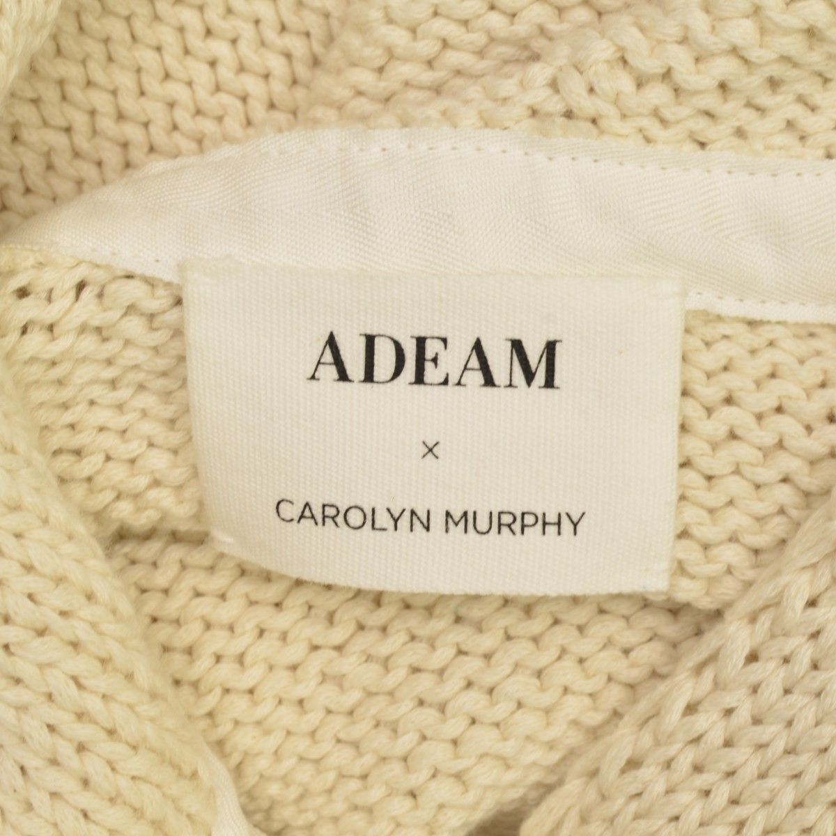 ADEAM×CAROLYNMURPHY】White Sora Hoodie カシミヤ混コットンニット