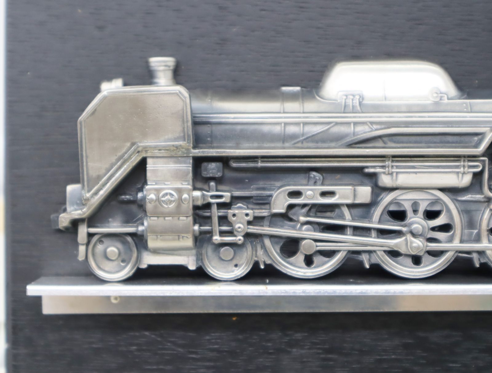 ◇当時物 レトロ ｜鉄道100年記念 C61型 蒸気機関車 レリーフ
