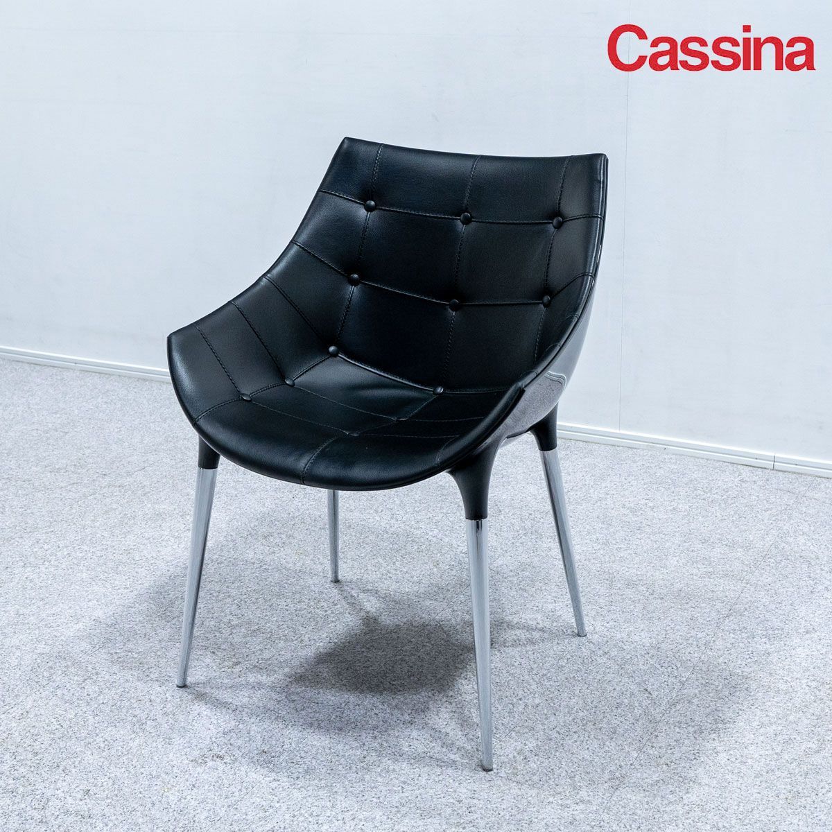 【中古品】Cassina カッシーナ 246 PASSION パシオン アーム チェア 本革 ブラック フィリップ・スタルク 定価23万