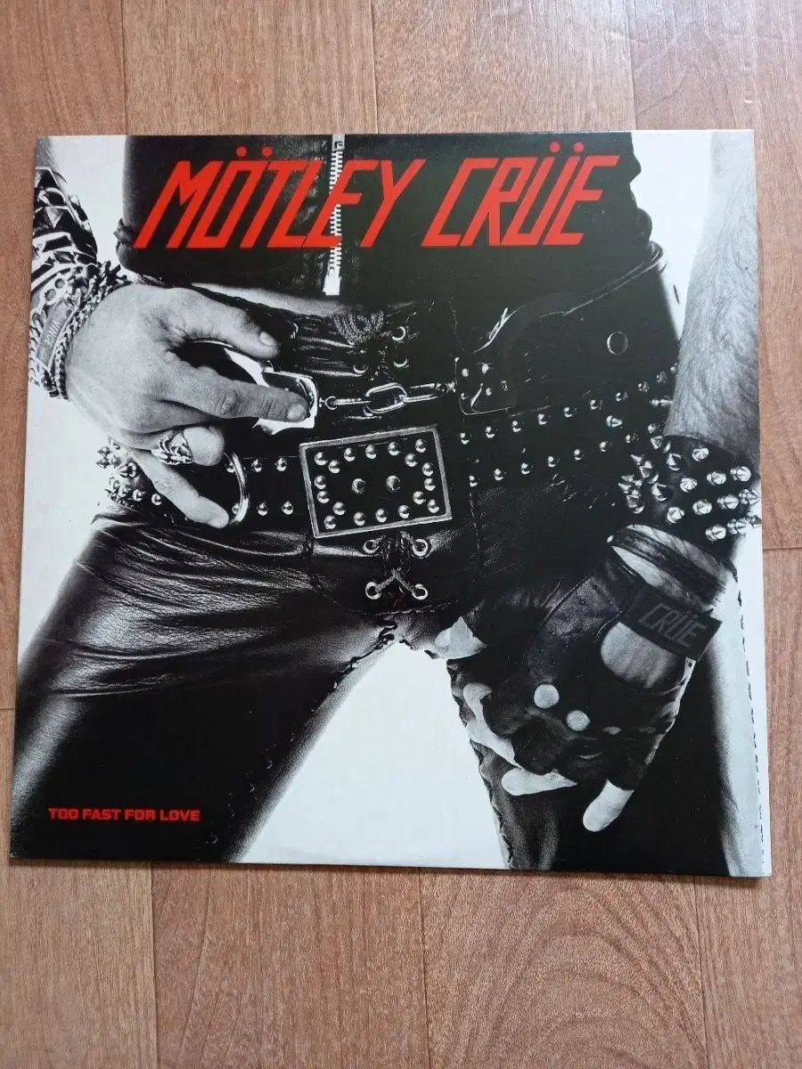 【レア】【非売品】MOTLEY CRUE LP レコード MOTLEY CRUE Girls Girls Girls LP US re(2016) red 180g vinyl ESR/MR