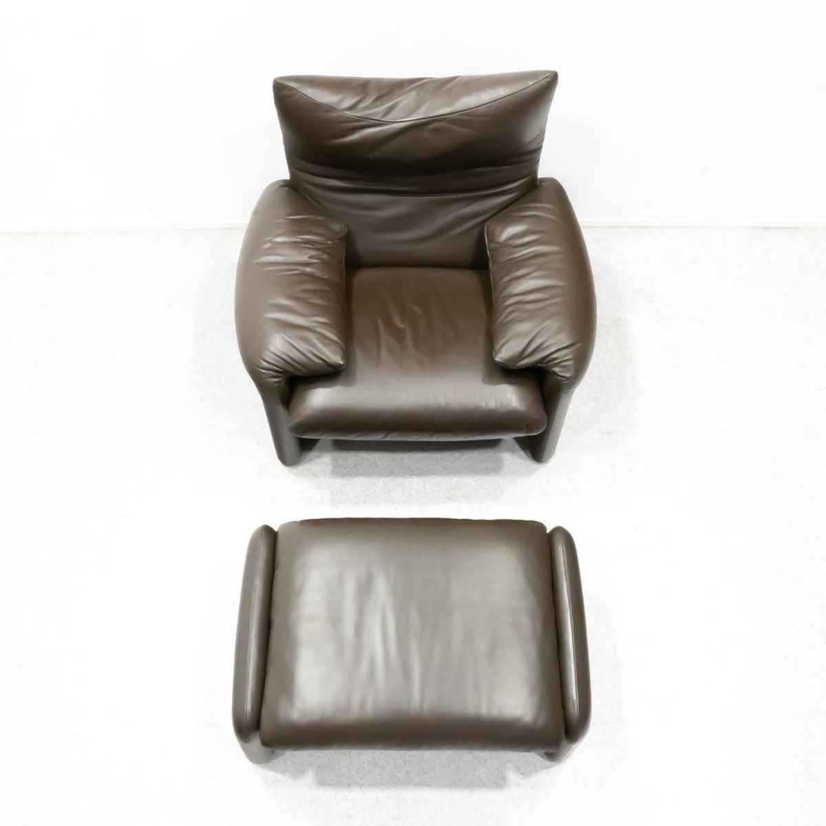 中古品】Cassina カッシーナ 675 MARALUNGA マラルンガ 1人掛け ソファ