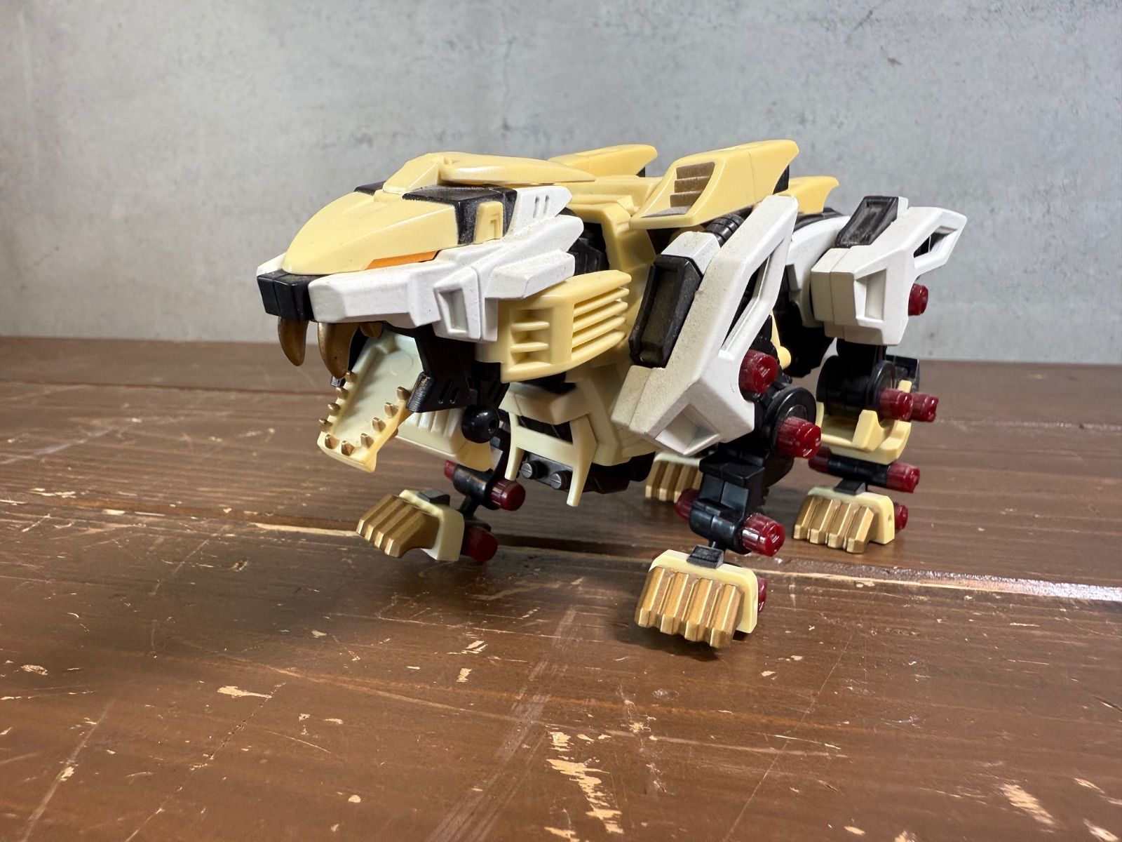 ゾイド　ライガーゼロ　ジャンク TOMY ゾイド ライガーゼロ【ジャンク扱い】 - メルカリ