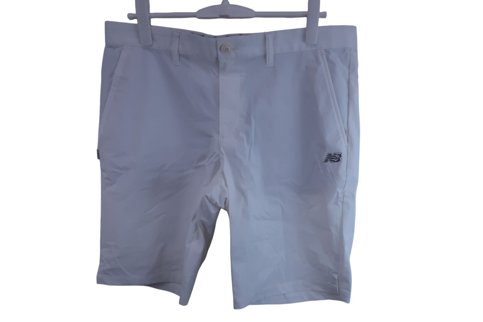【未使用品】New Balance(ニューバランス) ナイロンハーフパンツ 白 メンズ 6 ゴルフ用品 2402-0222 新品