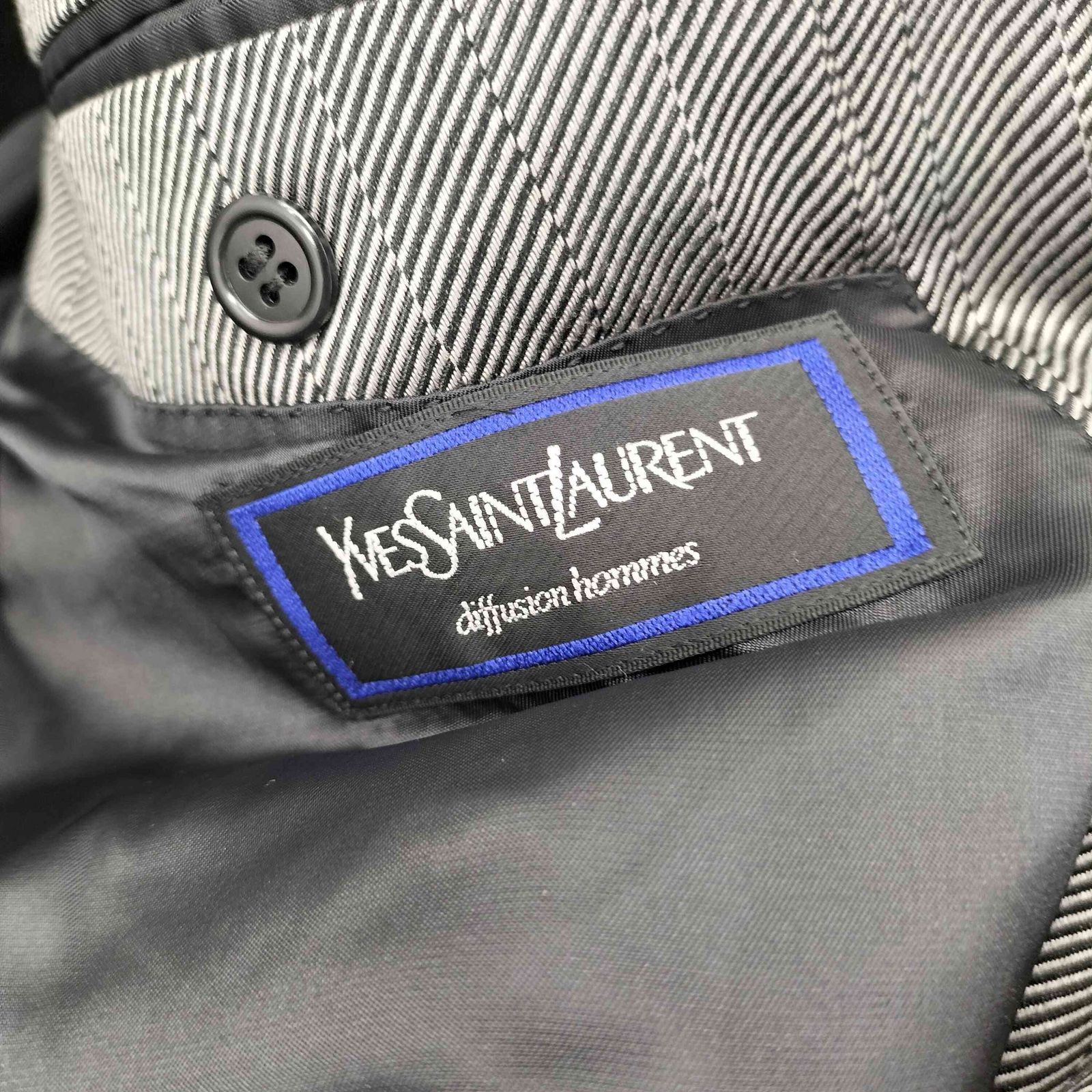 イヴサンローラン Yves Saint Laurent yves saint laurent