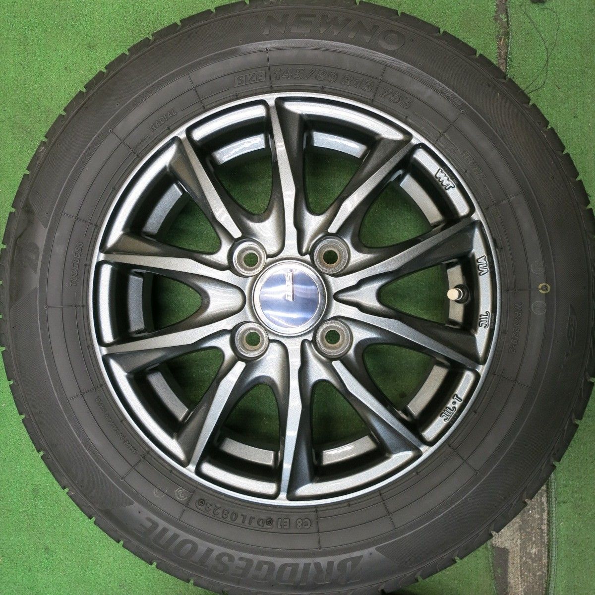 タイヤほぼ未使用！23年！キレイ☆145/80R13 ブリヂストン NEWNO 
