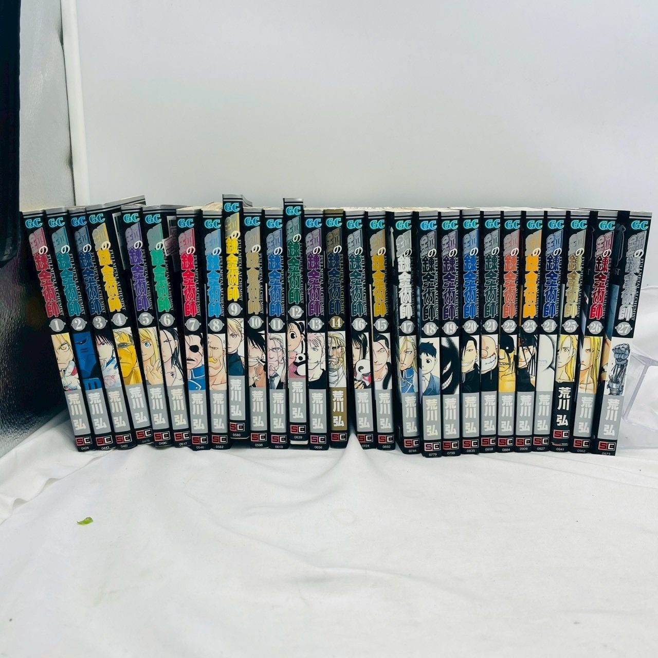 AAA級超絶美品 初版 鋼の錬金術師 全巻 全巻セット 送料無料 コンビニ決済可 送料無料！即購入可！鋼の錬金術師全巻セット AAA級美品 鋼