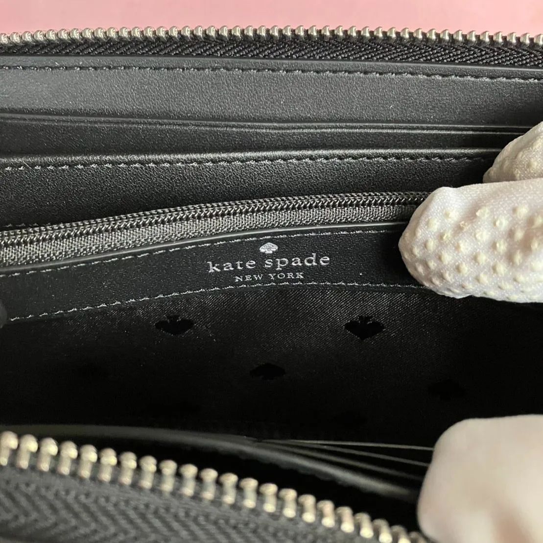 ケイトスペード（kate spade） 長財布 ラウンドファスナー 直営店購入