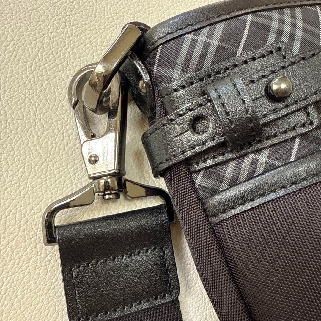 BURBERRY BLACK LABEL レザー ショルダーバッグ - メルカリ