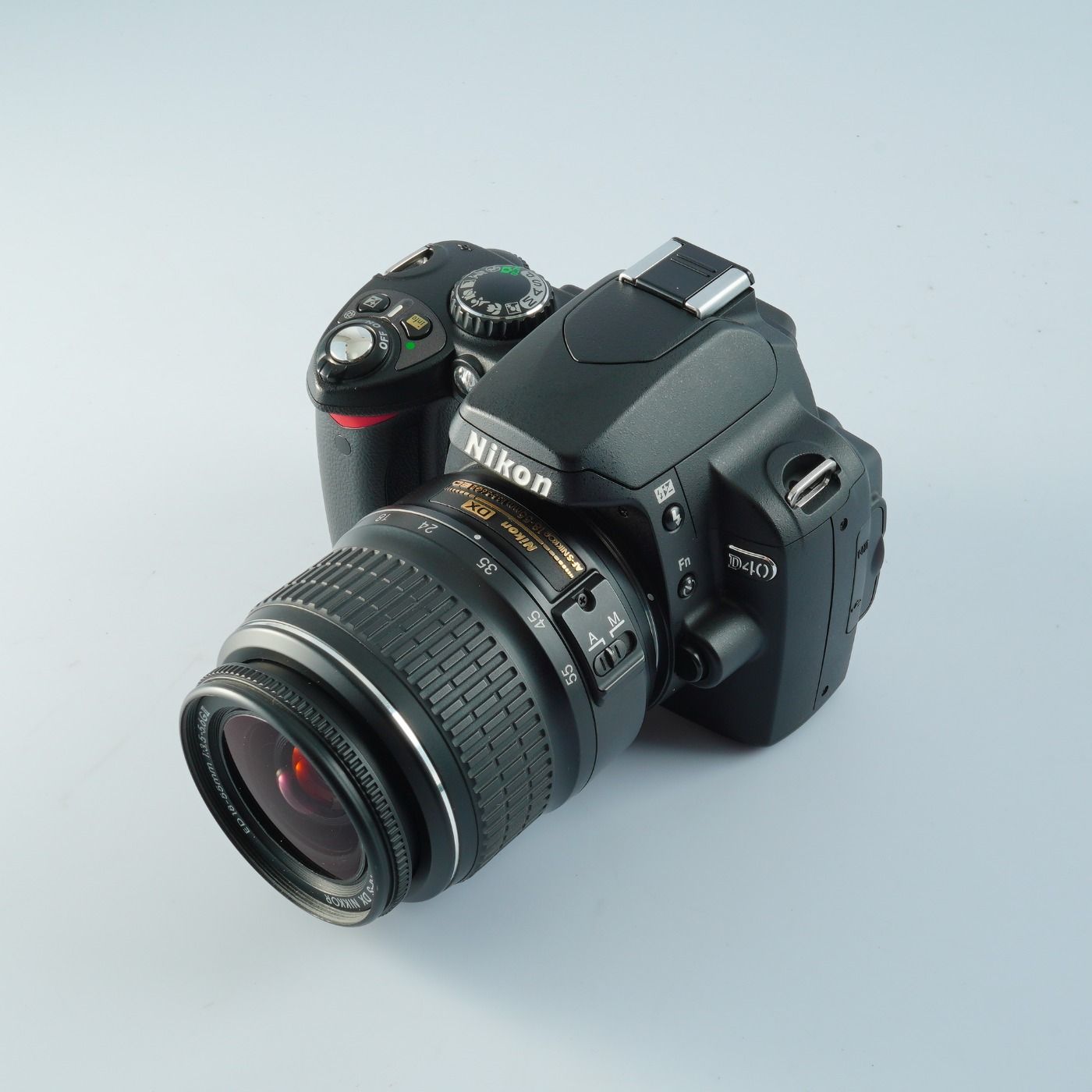 Camera] The Nikon D40x SLR camera ジャンク1円～ Nikon D40X