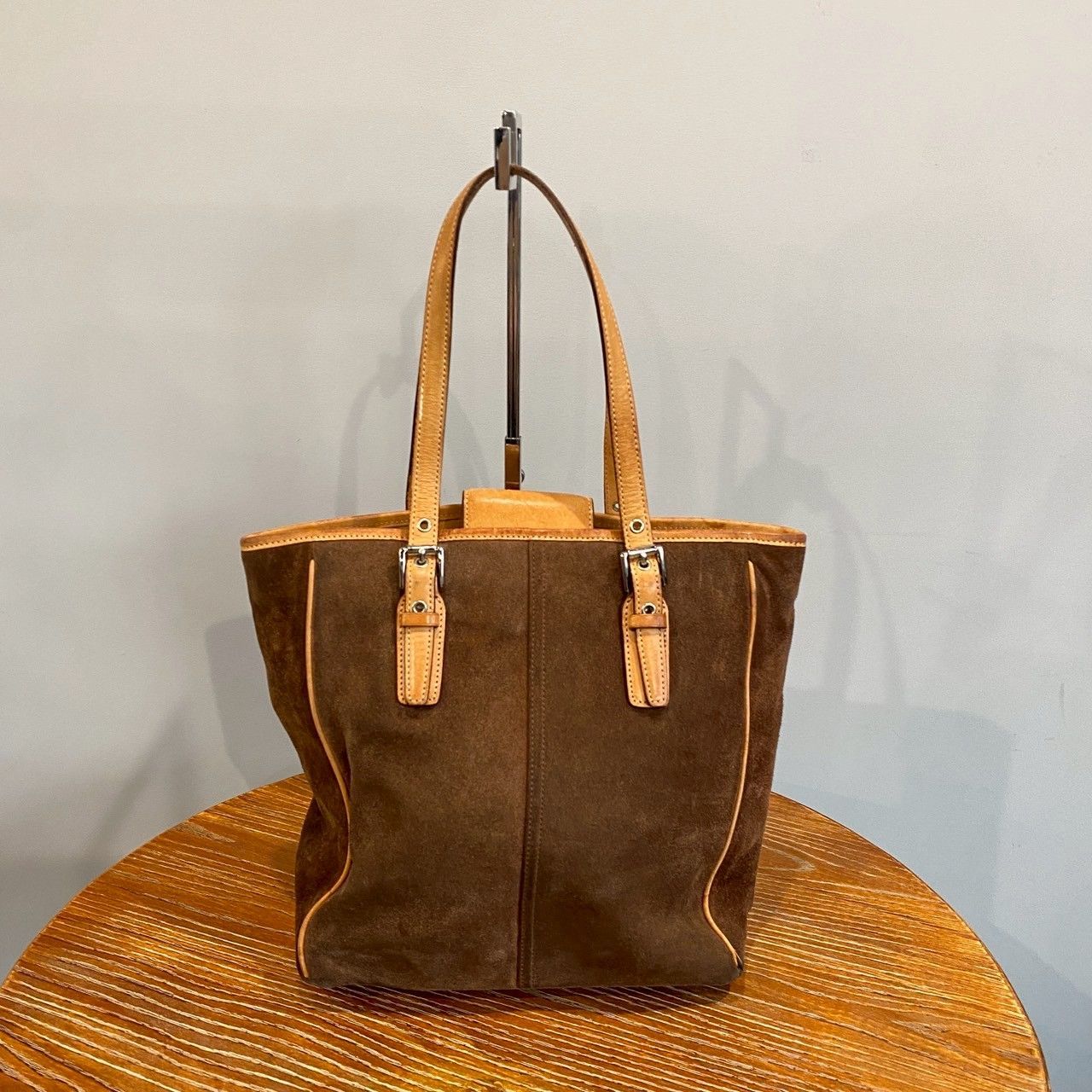 コーチ　トートバッグ　スエード素材 COACH』コーチ スエードトートバッグ - メルカリ