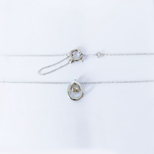 ダンシング ストーン 動く 天然ダイヤモンド 0.08ct なみだ