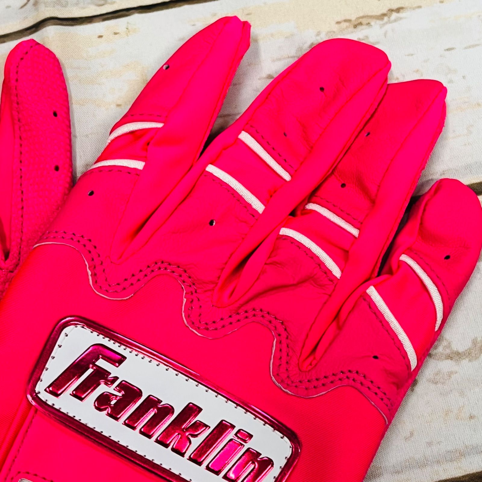 M 色をお選びください