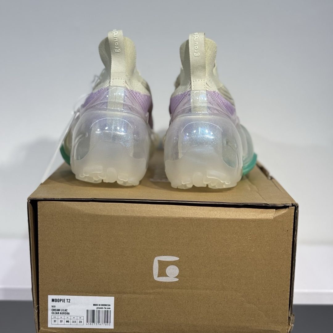 grounds グラウンズ スニーカー 女性用 grounds スニーカー / グラウンズ 別注MARY JANE PINK RF