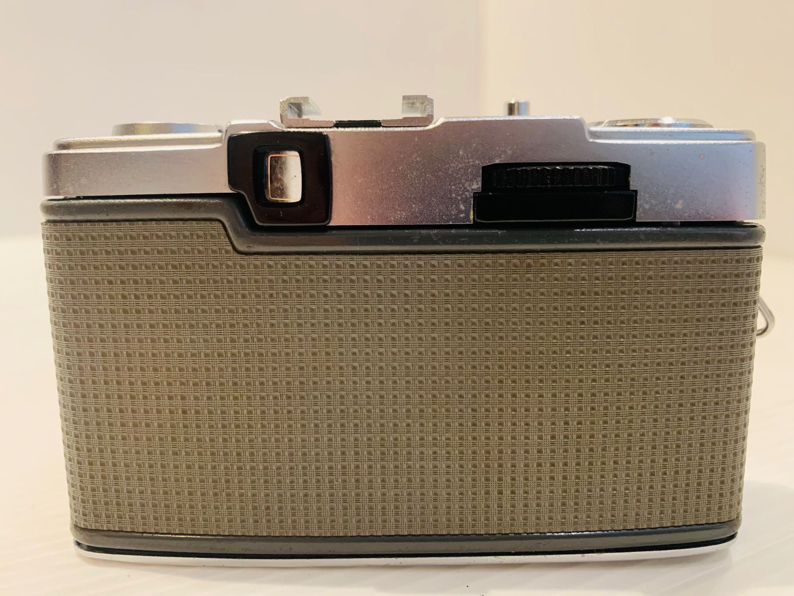 昭和レトロ】ハーフサイズカメラ OLYMPUS PEN EE-2【赤ベロ不良