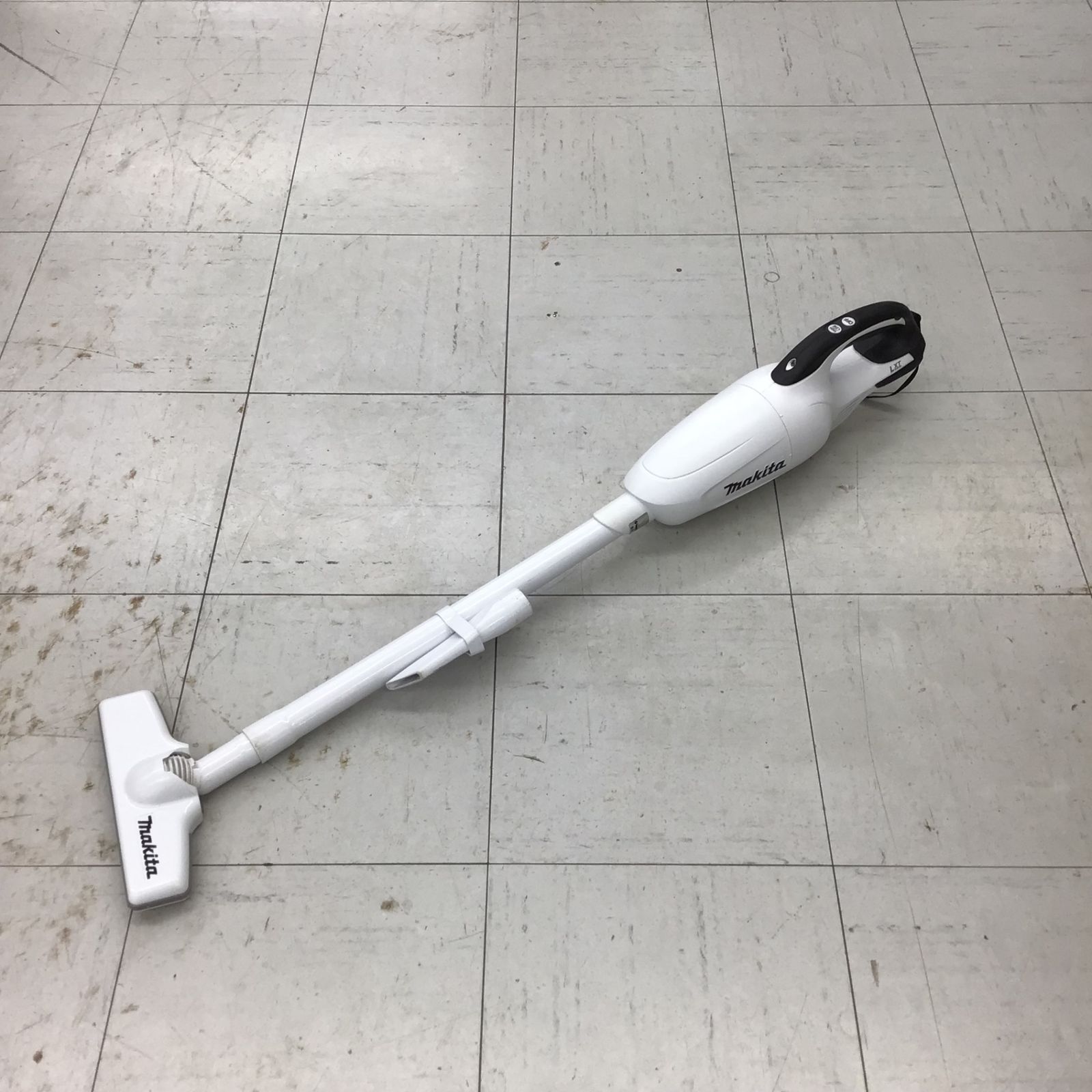 【中古品】マキタ/makita 充電式クリーナー・CL181DZ 【鴻巣店】