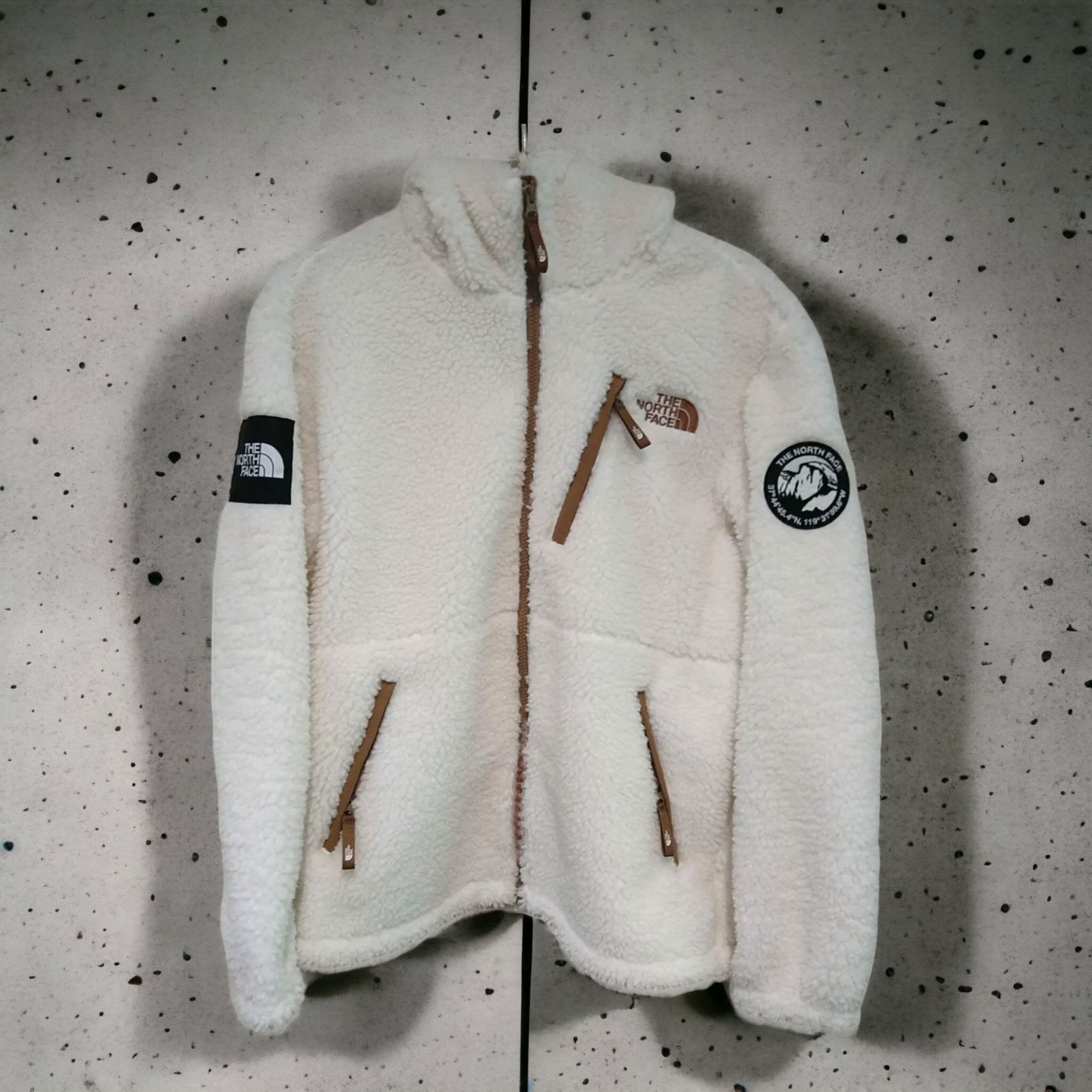 ☆海外限定☆ ホワイトレーベル THE NORTH FACE RIMO FLEECE ☆海外限定☆ ホワイトレーベル THE NORTH FACE RIMO FLEECE